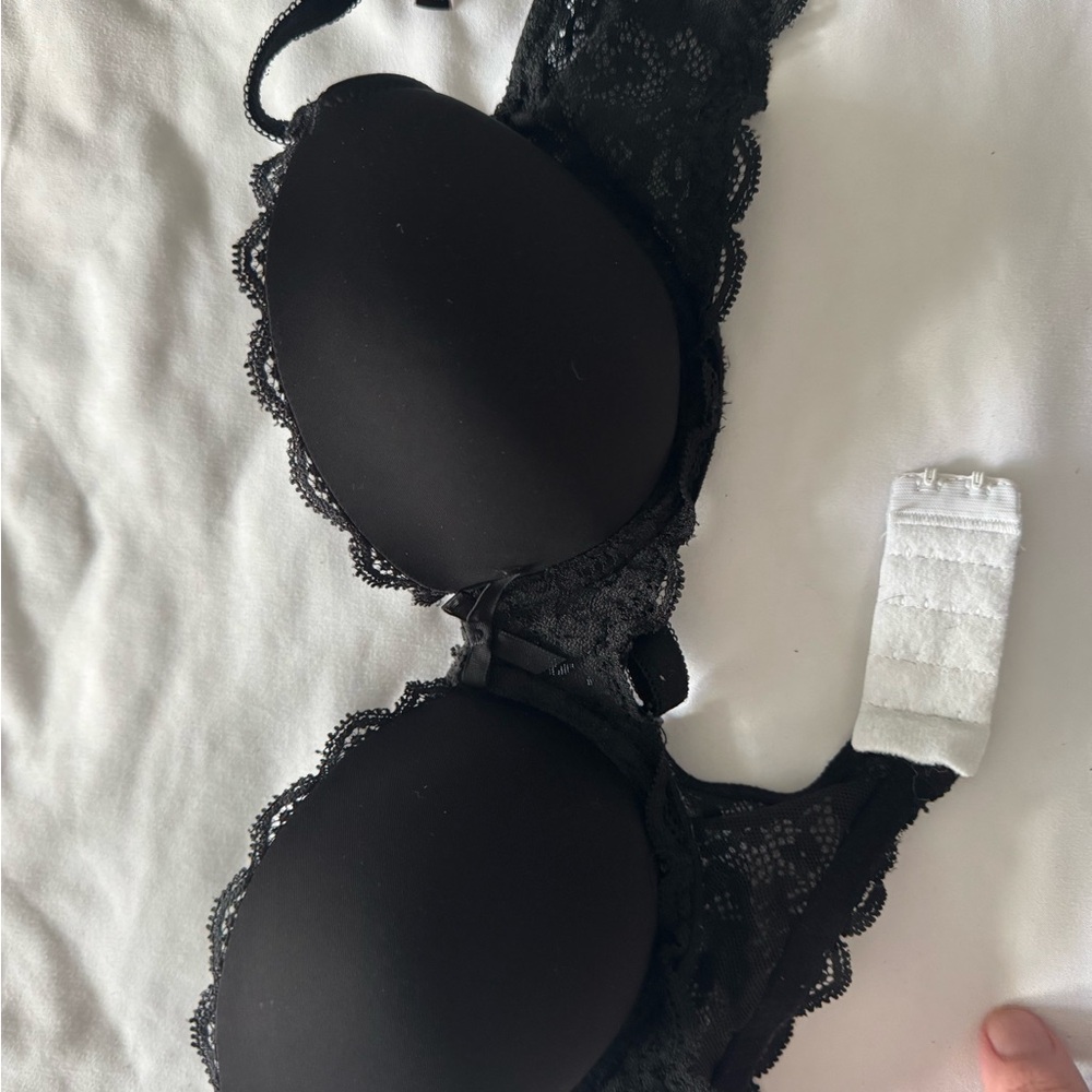 Elegant Black Lace Bra - Victoria’s Secret 34b